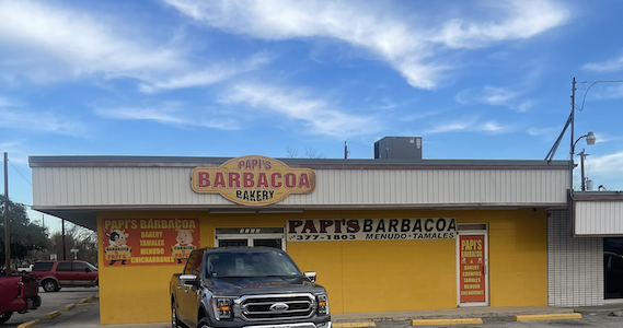 Papi's Barbacoa on West Ave