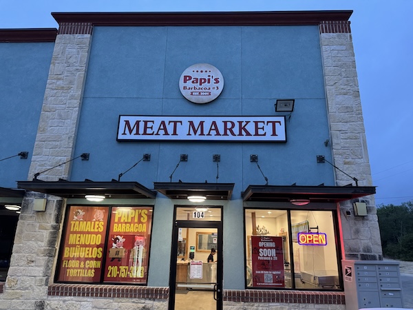 Papis Barbacoa at Potranco and 211